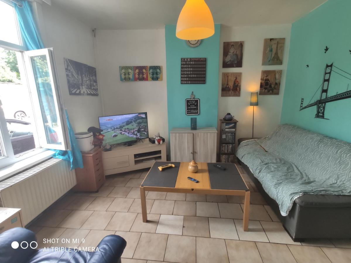 Chambre Privee Dans Maison Tout Confort Jodoigne Exterior photo